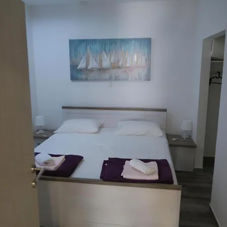 Apartment Familienwohnung 3 Baska (Krk)