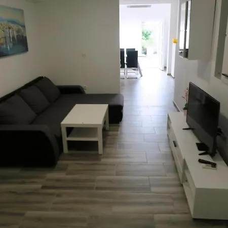 Familienwohnung 3 Baska (Krk)